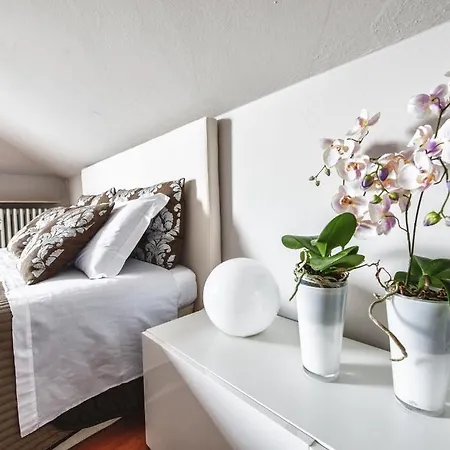 Cute & Cozy Terrace Бергамо